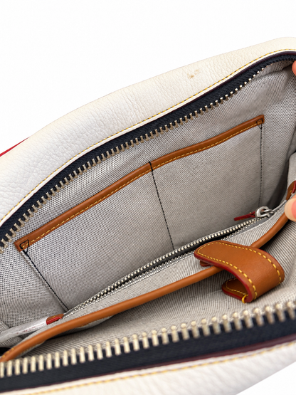 Hi-Five: Coach 1941 x NASA復古飛行斜背包