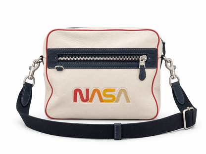 Hi-Five: Coach 1941 x NASA復古飛行斜背包