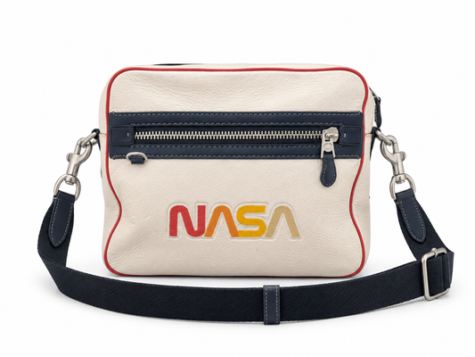 Hi-Five: Coach 1941 x NASA復古飛行斜背包
