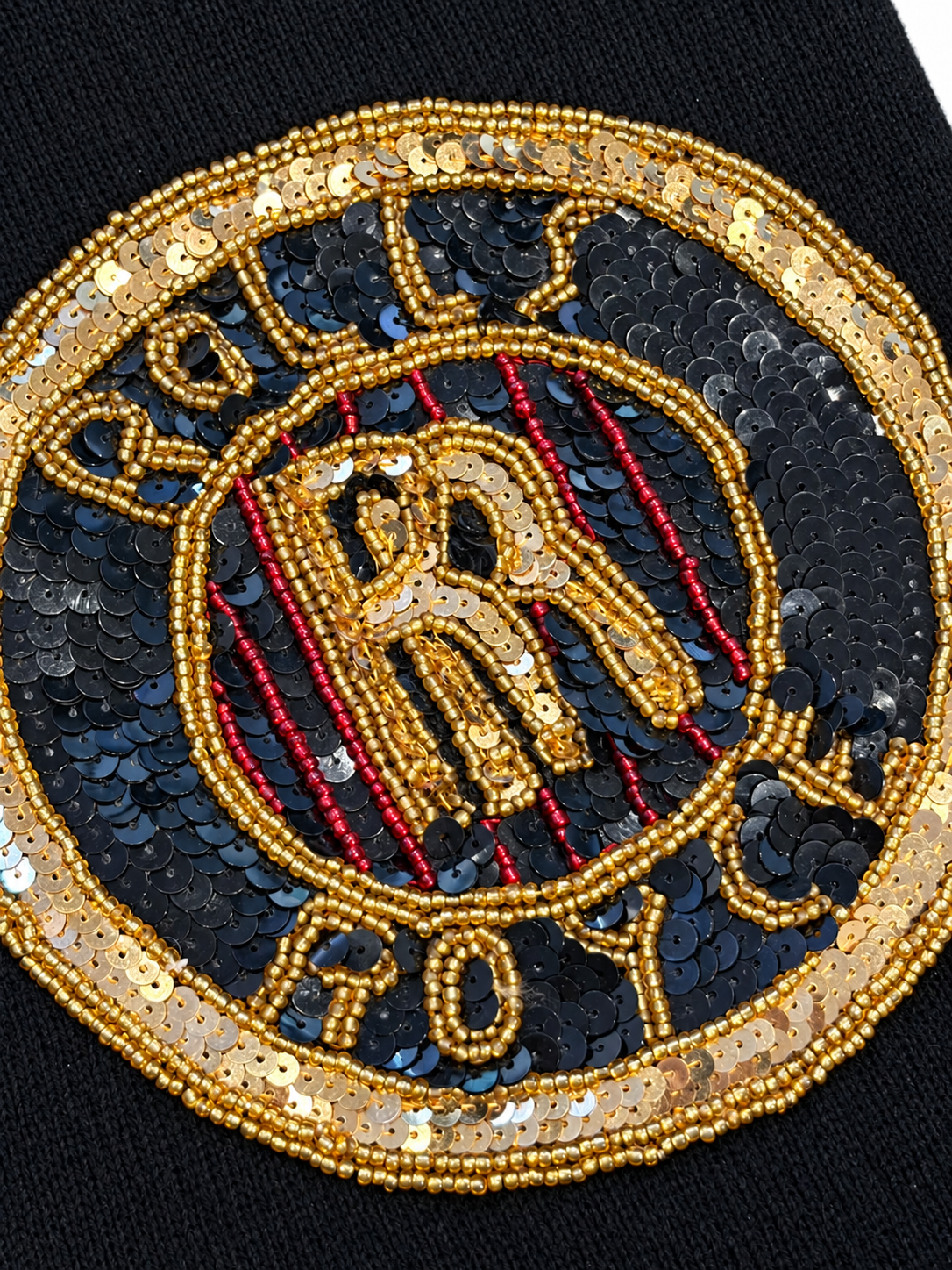 Hi-Five: Rolls Royce 刺繡毛帽